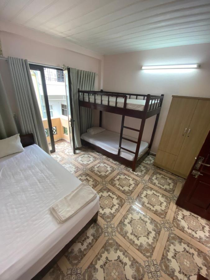 Hoàng Kiên Hotel Hanoï Extérieur photo